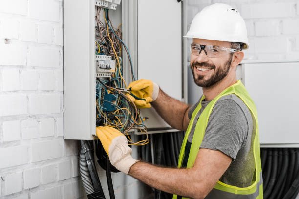 Best Affordable Emergency Electrician  in Laureles, TX